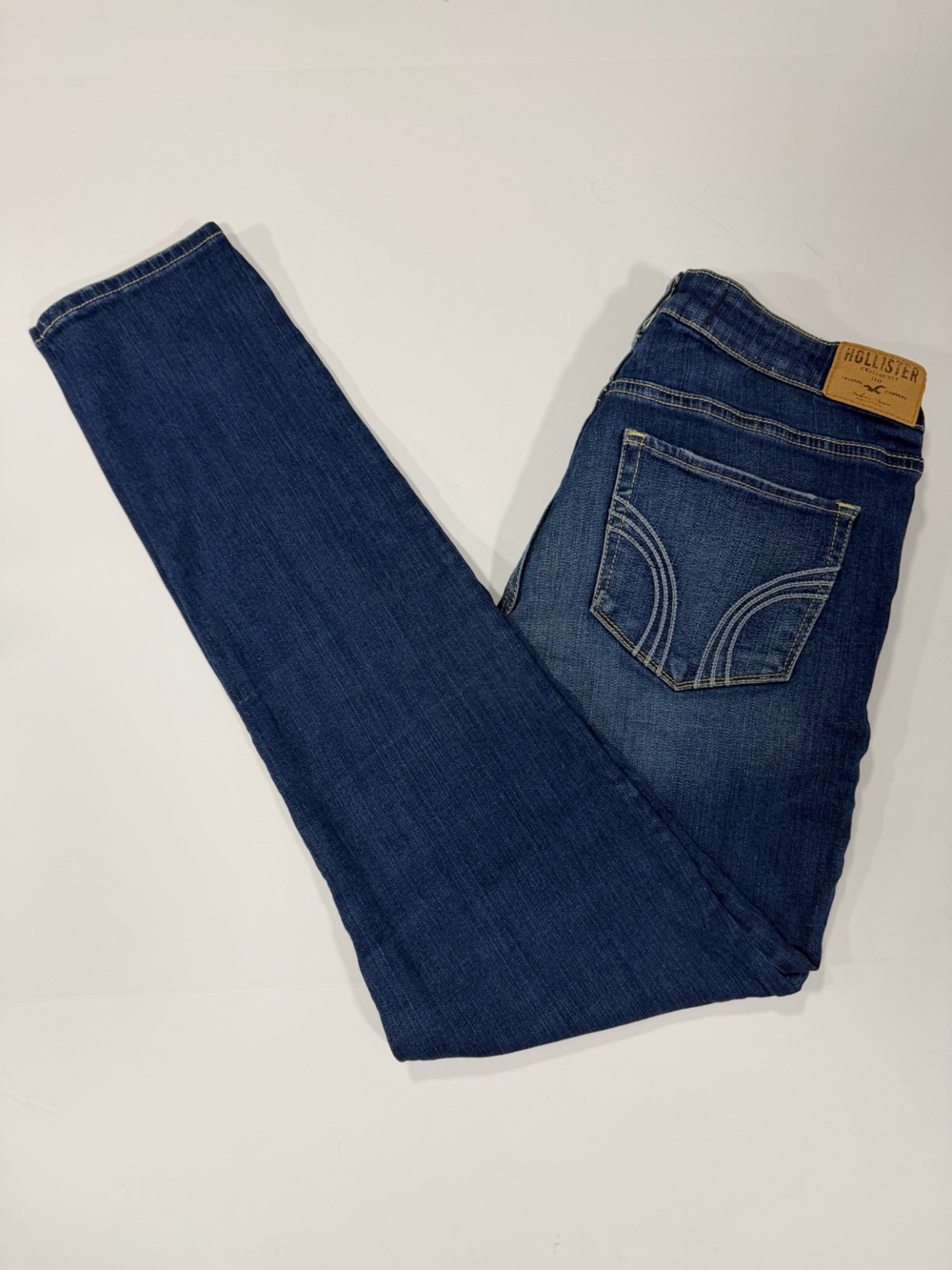 Hollister Women's Dark Indigo Skinny Jeans
